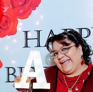 Meet your Posher, Aide